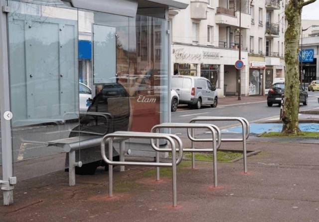 Arceaux de stationnement vélo cabinet kinesiologue Brétigny
