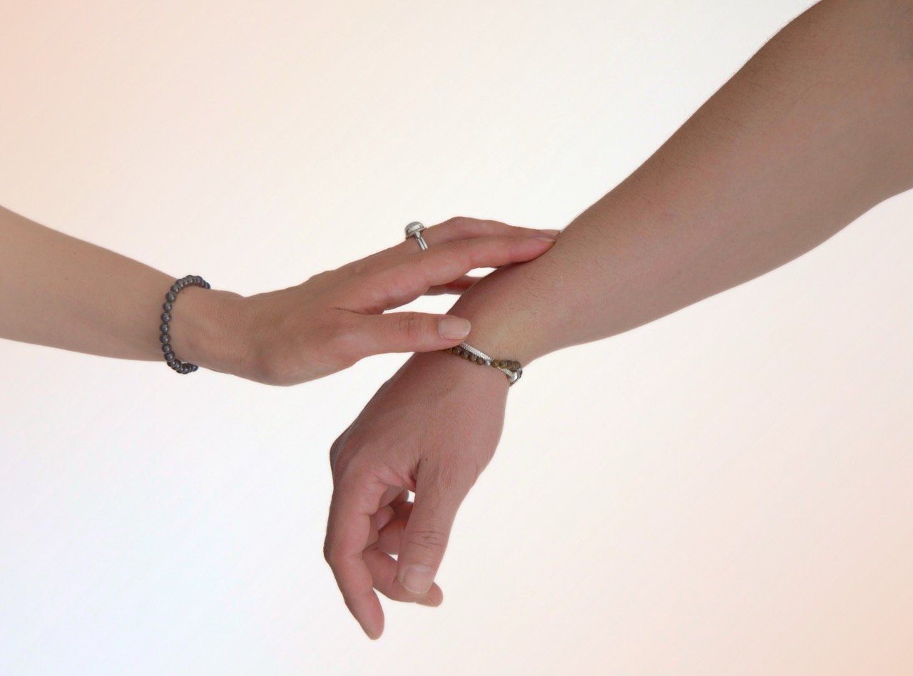 Test musculaire de kinésiologie pour identifier les tensions et blocages